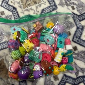 Bag of Shopkins